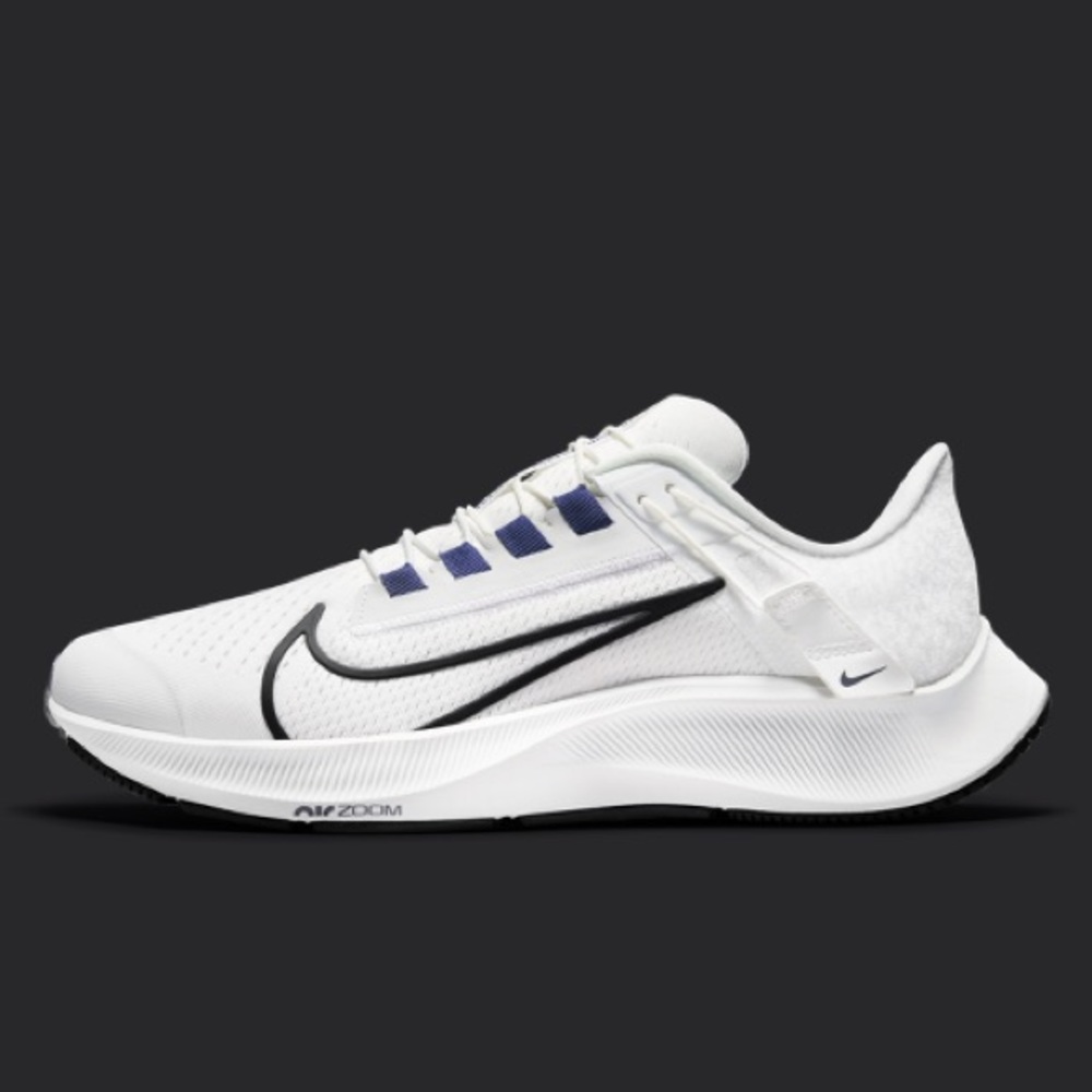 Nike Air Zoom Pegasus 38 FlyEase Women’s Running Shoe